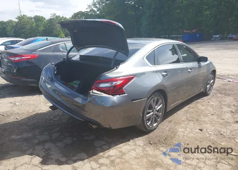 2018 Nissan Altima 2.5 Sr из США, поврежденный, VIN 1N4AL3AP9JC160277